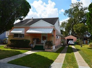 512 N Woodlawn Ave, Metairie, LA 70001