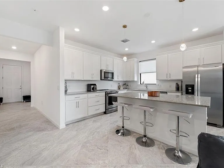 5644 Celebration Dr — Photo 14