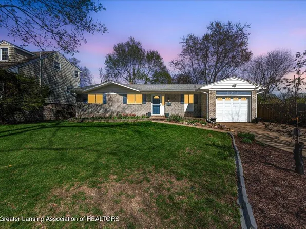 2016 Cogswell Dr, Lansing, MI 48906