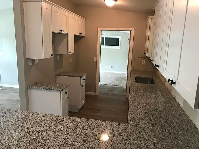 8502 Buckingham Rd — Photo 6