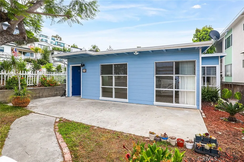 2 bed, 1200 sqft, $7,000 — Photo 3