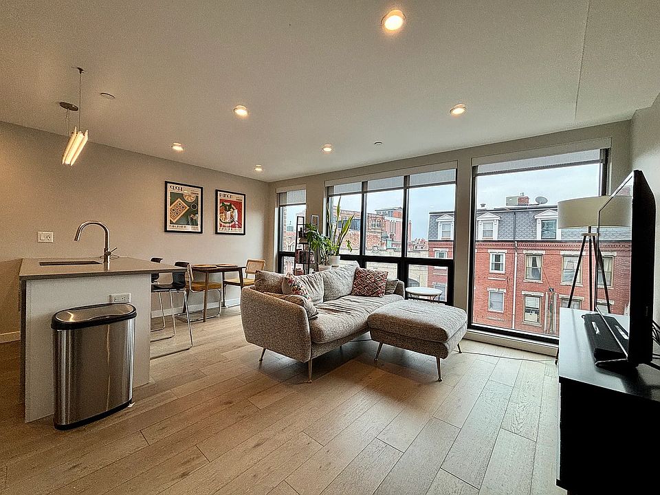 1st image of 244 Hanover St #510