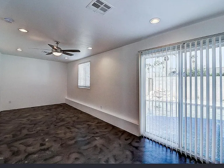 8144 E Fairmount Ave — Photo 16