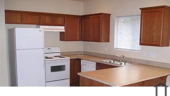 2nd image of 3127 York Rd #A