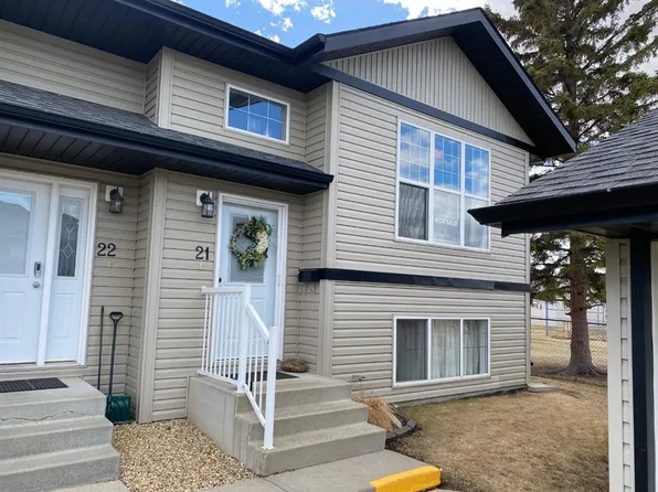 5302 N 47th St #21, Camrose, AB T4V 1K6