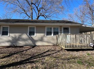4004 S Osage St, Independence, MO 64055