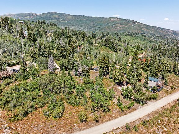 2nd image of 2040 Pine Meadow Dr