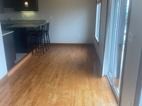 2nd image of 443 Millwood Ave #5