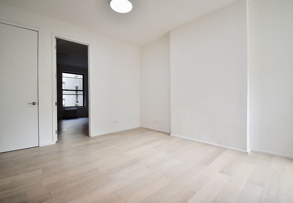 1st image of 475 Central Park W APT 4B