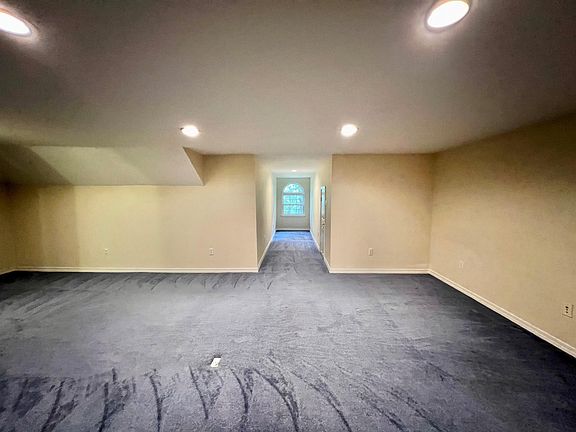 2nd image of 6478 Avenida De Galvez