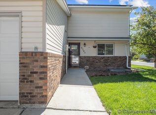 5701 Sycamore Rd, Cheyenne, WY 82009