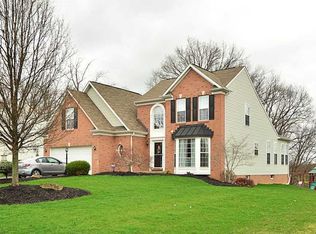 1706 Queens Dr, South Park, PA 15129