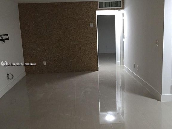 3rd image of 4110 NW 79th Ave APT 1B