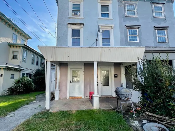 4653 Penn St, Philadelphia, PA 19124