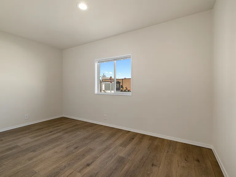 Pics of similar unit, paint/appliances/flooring may be slightly different.