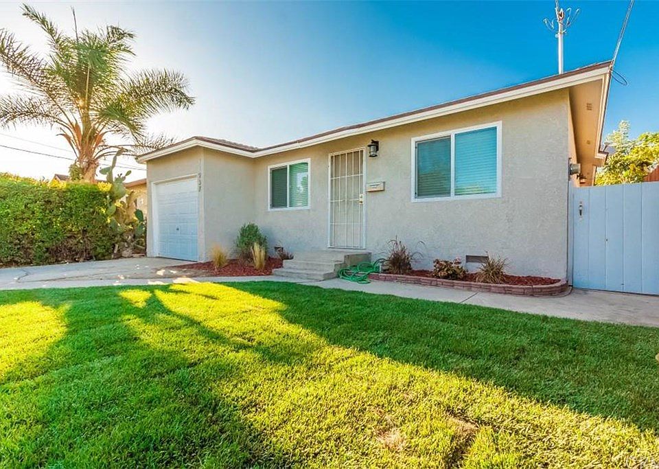 1st image of 11937 162nd St