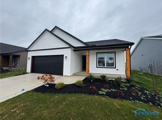 5035 Noah Ln, Oregon, OH 43616