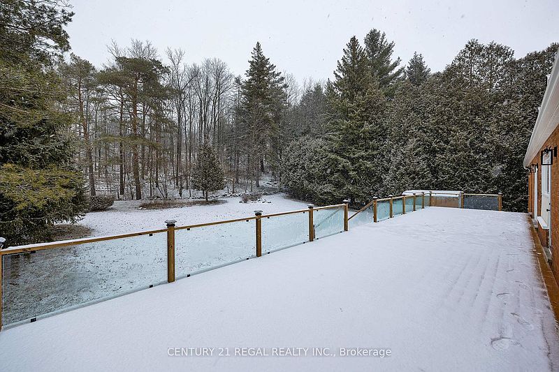 Burlington House for rent - 4 Bedrooms — photo 13
