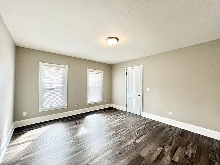 238 Madison St #3 — Photo 7