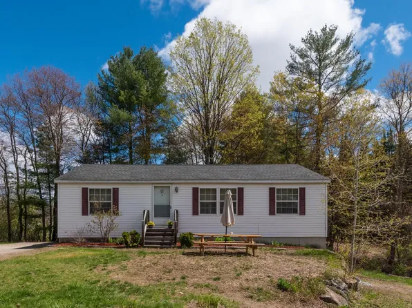 18 Dove Road, Newport, NH 03773