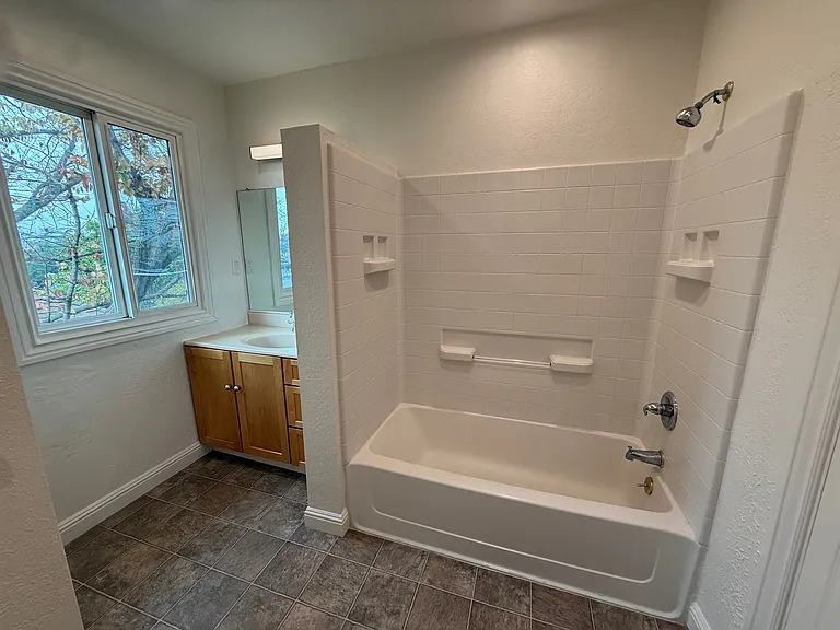 1120 Lincoln Ave #3 — Photo 10