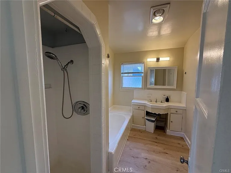 4343 Laurel Canyon Blvd — Photo 17