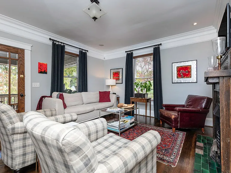 16 Traxler St — Photo 11