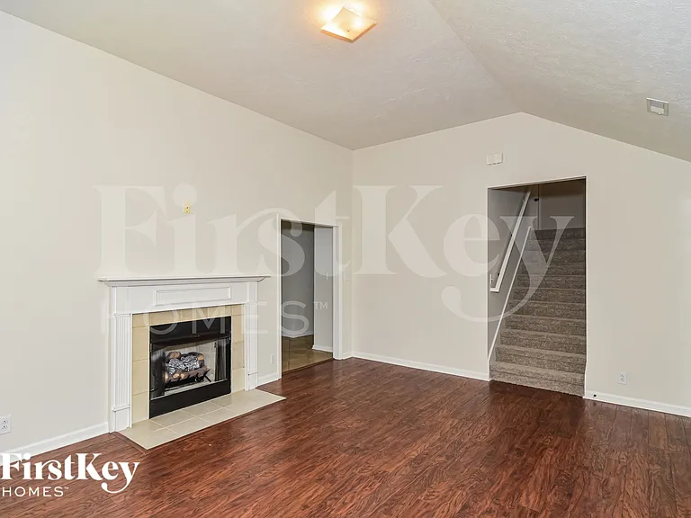 1840 Twin Rivers Rd — Photo 5