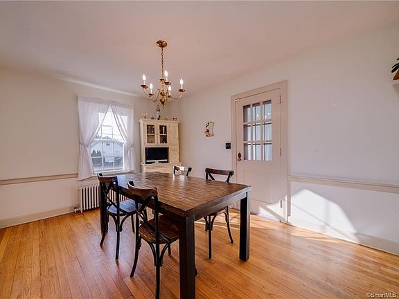 4th image of 47 Griswold St