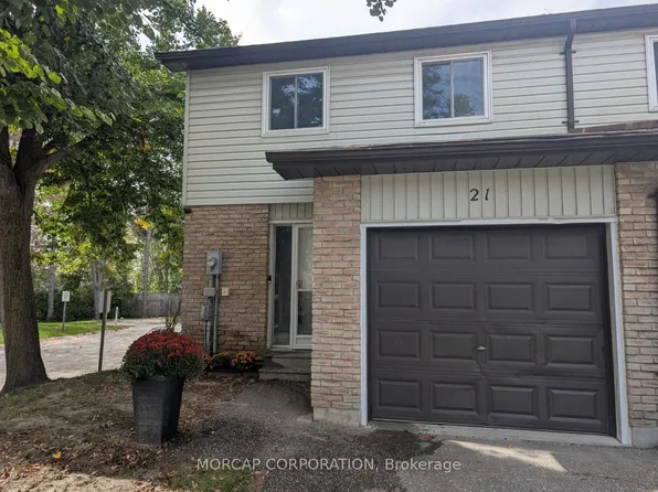 261 Rose St #21, Barrie, ON L4M 2V3
