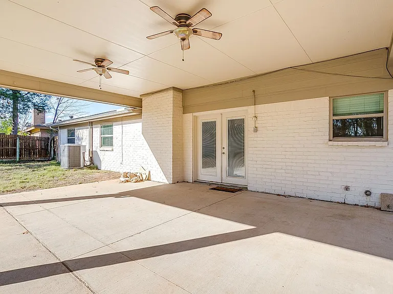 1812 Winchester Way — Photo 39