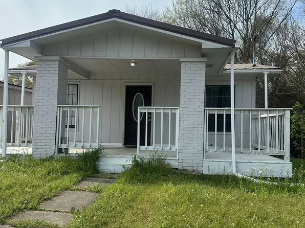 114 N Main St, Graysville, AL 35073