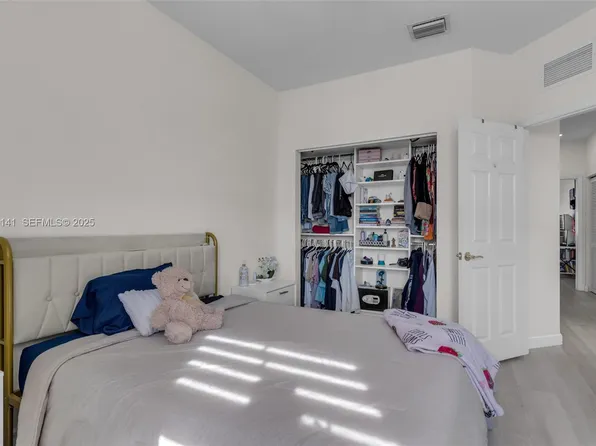 11413 SW 252nd St, Homestead, FL 33032