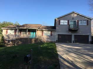 199 Shady View Ln, Shady Spring, WV 25918