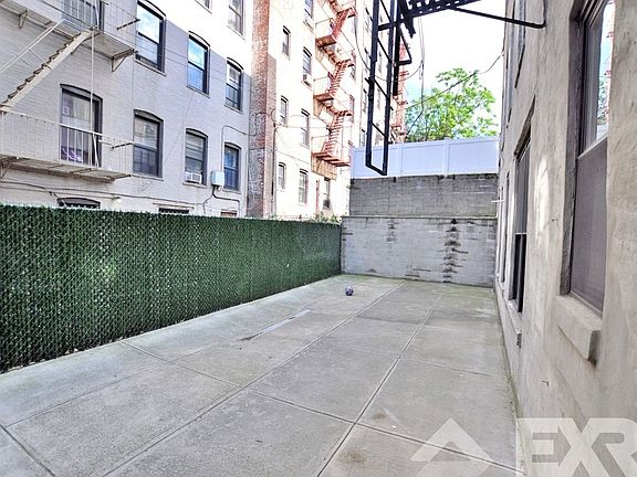 2nd image of 573 E 22nd St #1G
