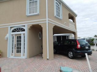 315 Nettles Blvd, Jensen Beach, FL 34957