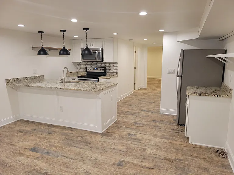 1845 Monroe St NW — Photo 10