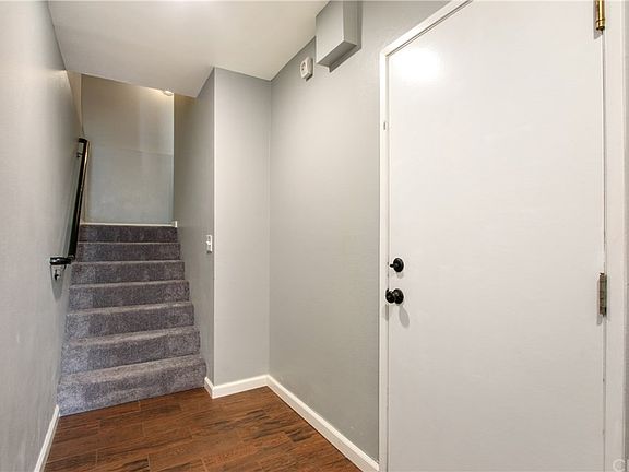 2nd image of 3055 W 104th St