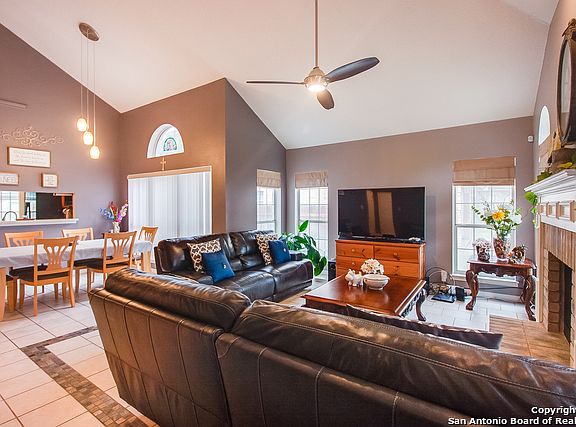 2nd image of 1206 Reawick Dr