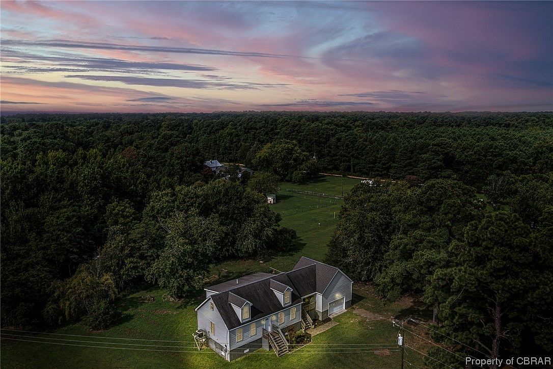 516 Sand Bank Rd, Port Haywood, VA 23138 Zillow