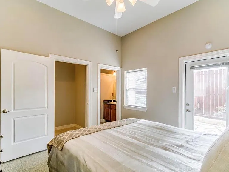 1142 Hempstead Villa Ln — Photo 4