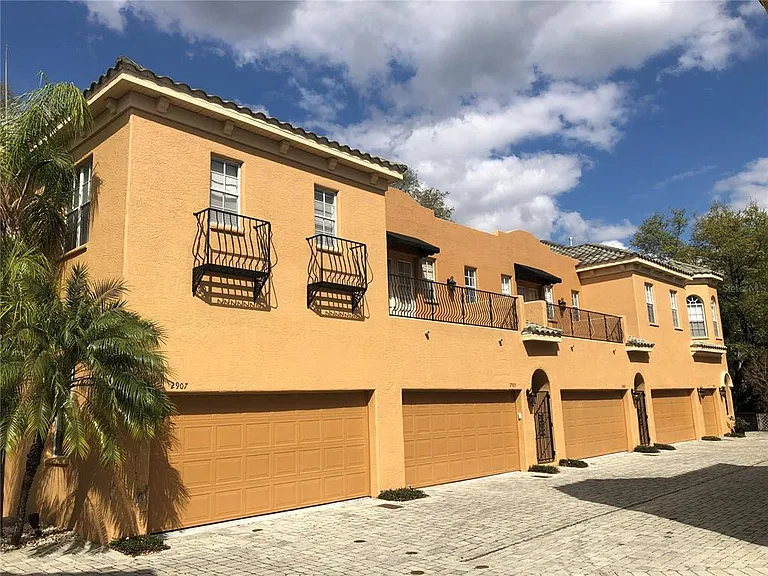 2902 Hansen Manor Ln — Photo 20