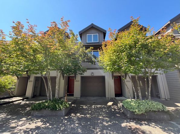 10240 NW Village Heights Dr