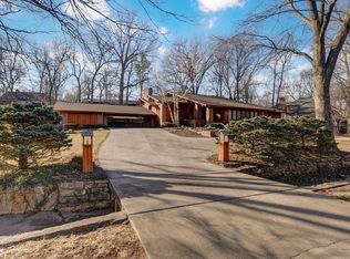 2312 E Barataria St, Springfield, MO 65804