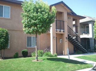 2613 W Lark Ave, Visalia, CA 93291