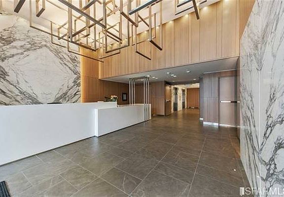 2nd image of 8 Buchanan St #2000