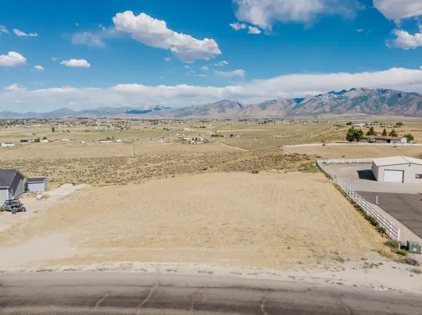 522 Shadybrook Dr, Spring Creek, NV 89815