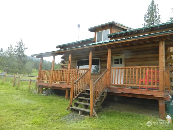 63 Lost Creek Way, Tonasket, WA 98855