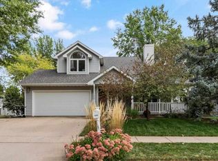 1330 Chamberlain Dr, Iowa City, IA 52240