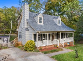 4208 Bluffs Ln, Durham, NC 27712